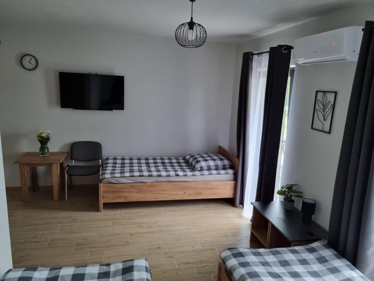 Pokoje Pod Wietrznia Келце Екстериор снимка